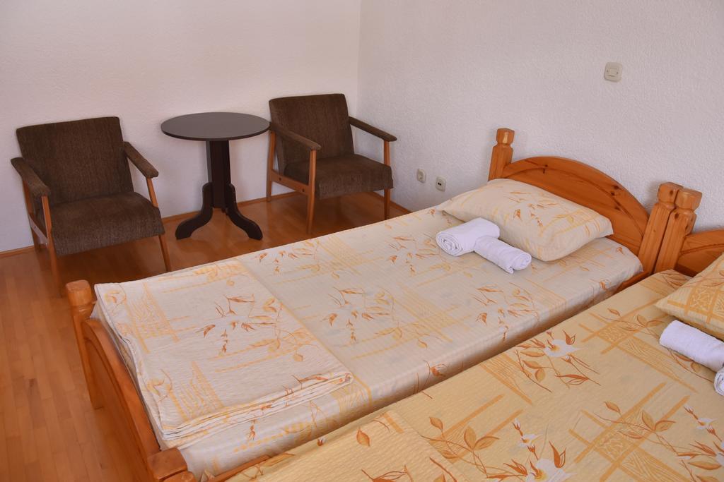 Apartment And Studio Damjan Ohrid Extérieur photo